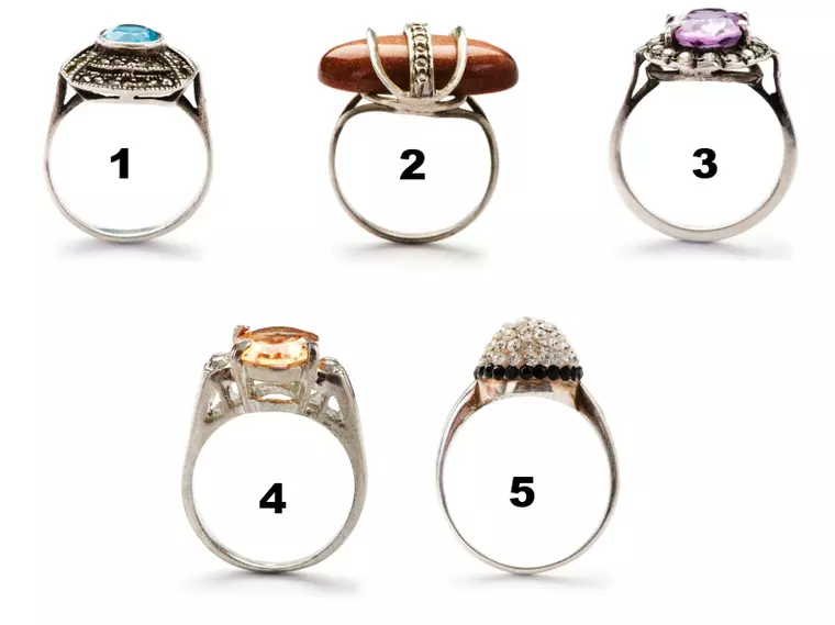 Testul inelului de logodnă. Alege un inel și află cum stai cu dragostea