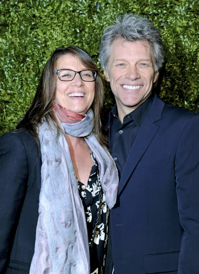 Jon Bon Jovi si sotia lui