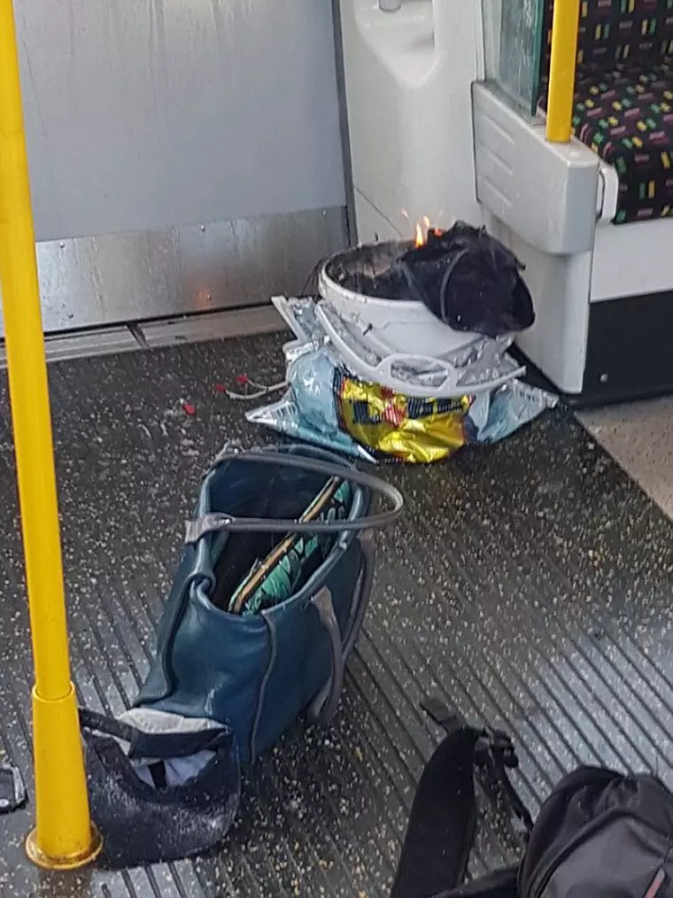Explozie la metrou, în Londra