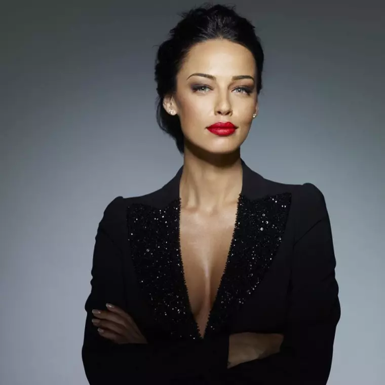 Vino s-o întâlnești pe Andreea Raicu, pe 12 octombrie, la Atelierele de Idei Unica!