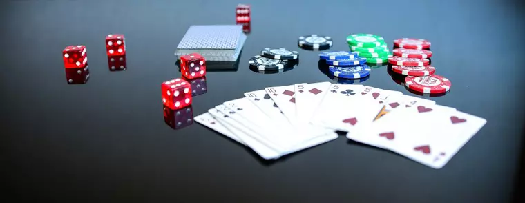 Povestea antrenorului român de poker!