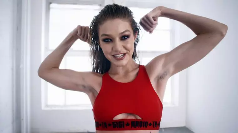 Gigi Hadid cu par la subrat