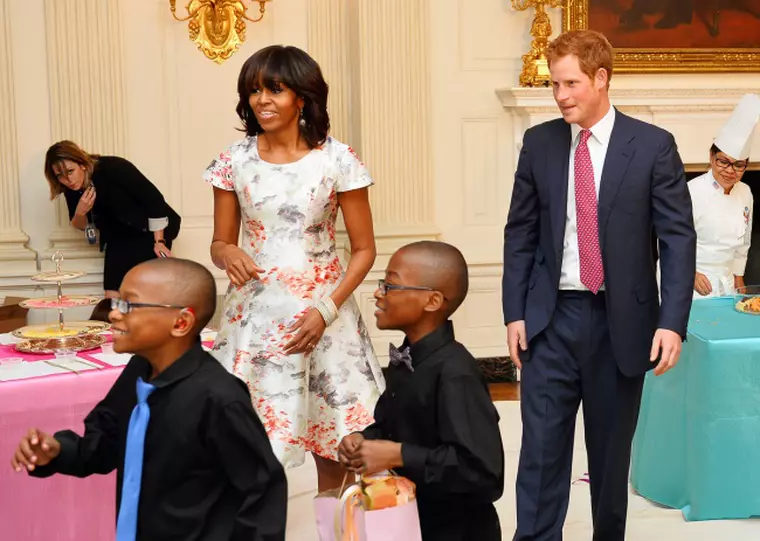 Printul Harry si Michelle Obama