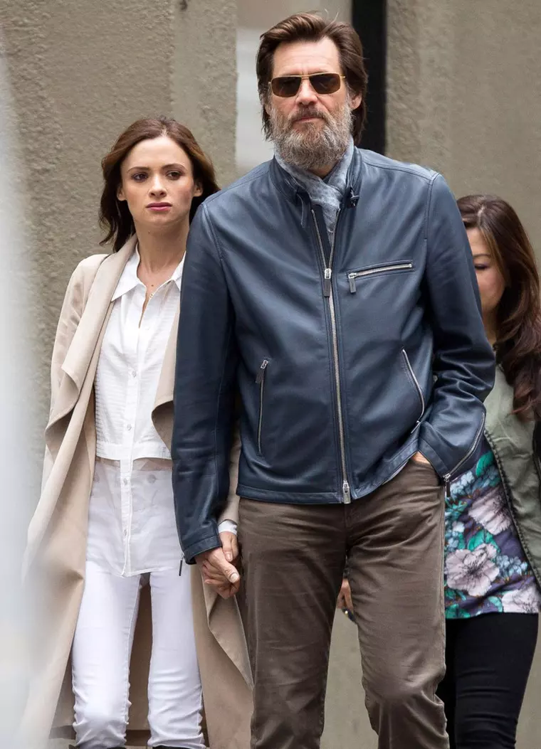 Jim Carrey si Cathriona White