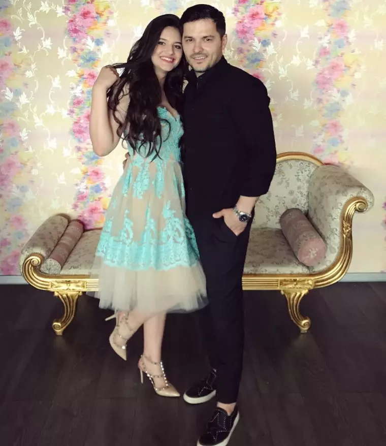 Liviu Varciu alaturi de fiica sa mai mare, Carmina