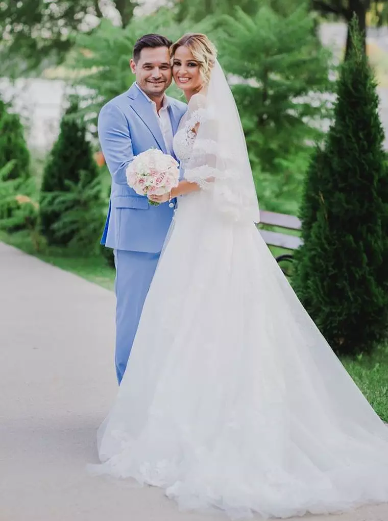 Mihai Rait Dragomir-Dorel din las fierbinti si sotia sa