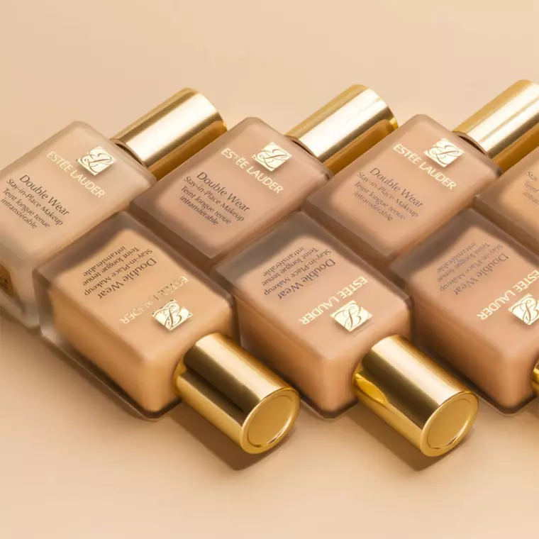 Estee Lauder fond de ten