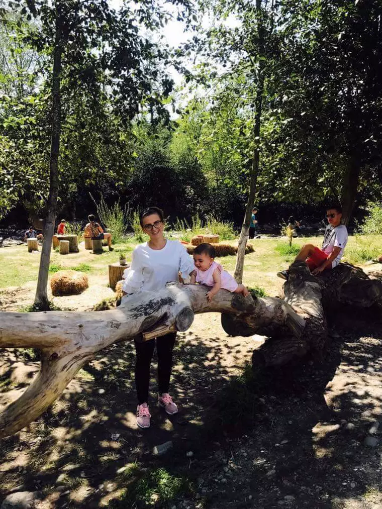(P) De ce să urmăreşti Micuta-Turista.com, cel mai netradiţional blog de parenting şi călătorii