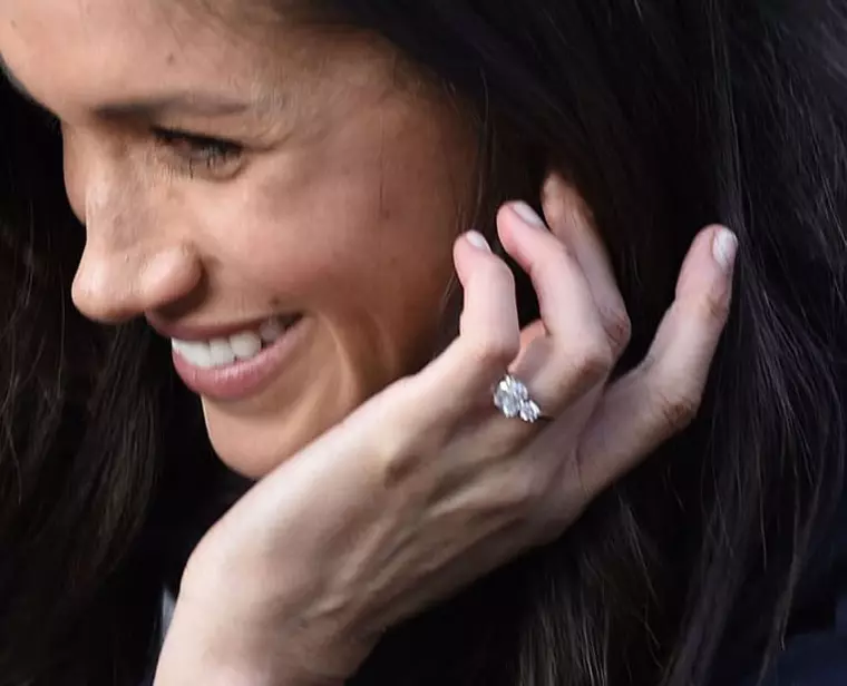 inelul de logodna al lui Meghan Markle