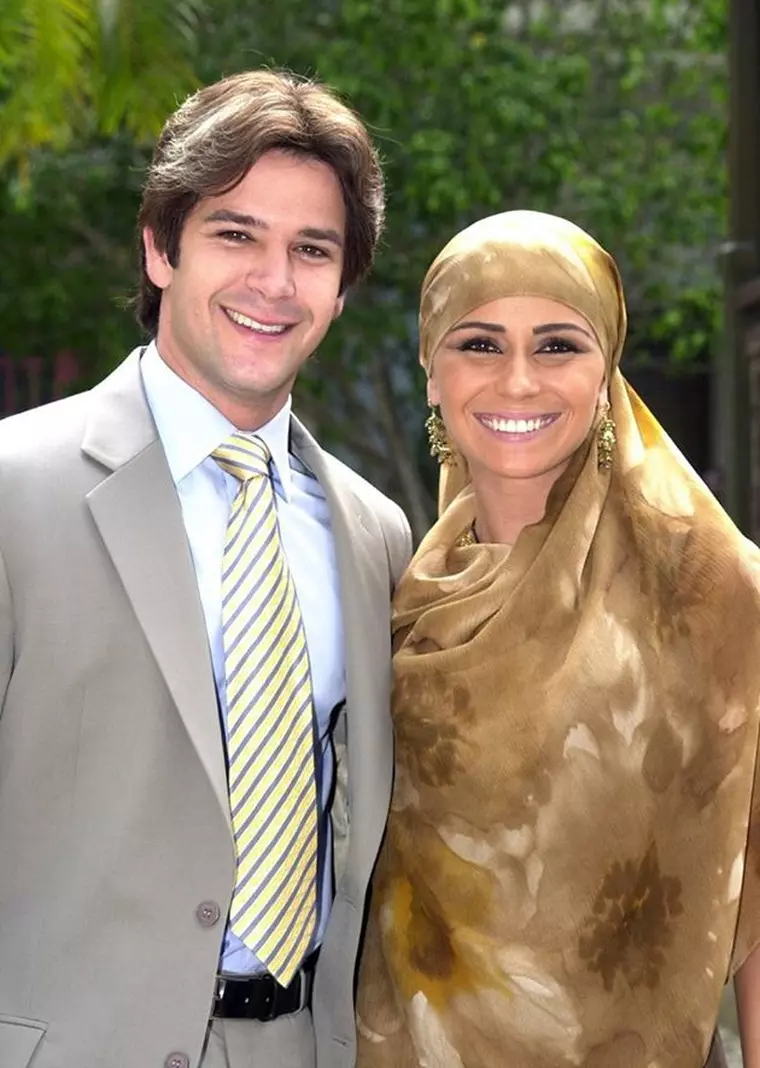 Lucas si Jade in clona