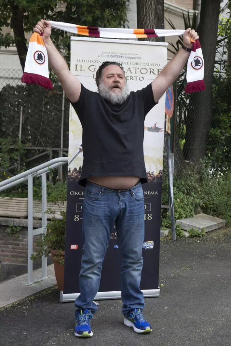 Russell Crowe - gladiatorul 1