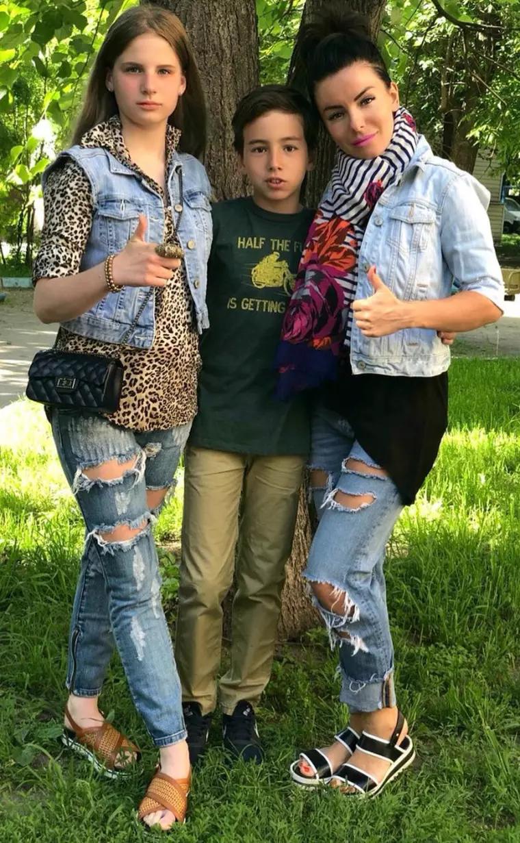 Cum arată astăzi fetele din trupa t.A.T.u. Făceau furori în urmă cu 20 de ani