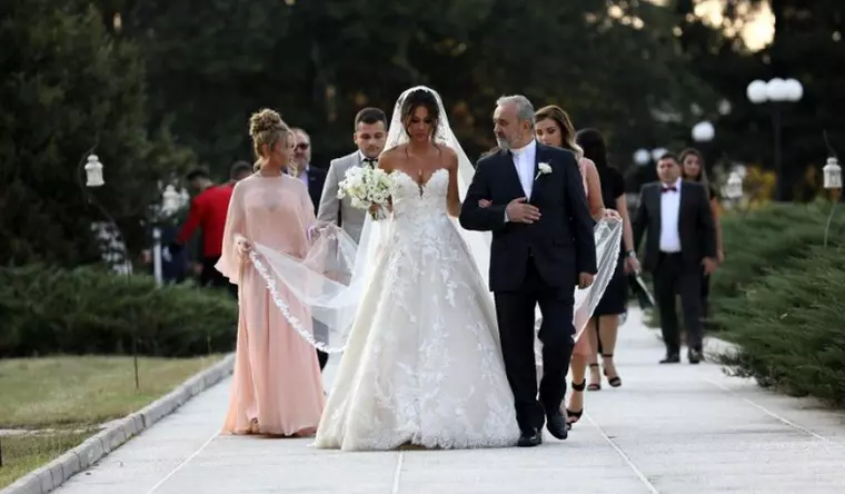 Fiul lui Liviu Dragnea s-a căsătorit. Imagini de la eveniment