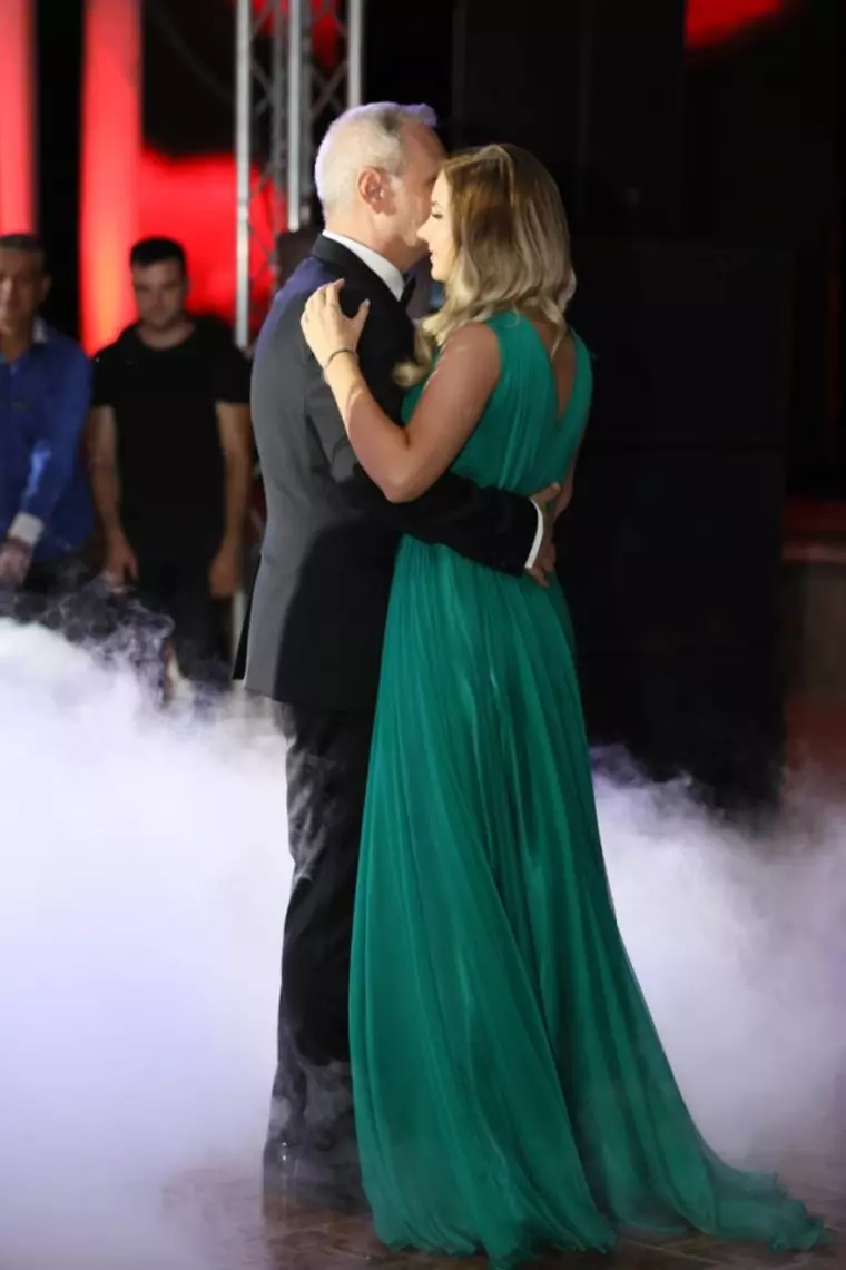 Fiul lui Liviu Dragnea s-a căsătorit. Imagini de la eveniment