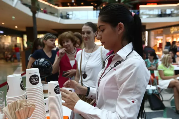 cafea nescafe dolce gusto