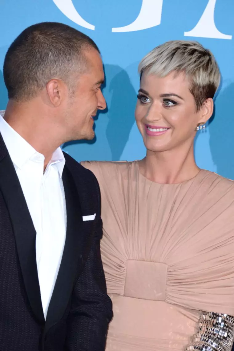 Katy Perry și Orlando Bloom, apariție neobișnuită pe covorul roșu
