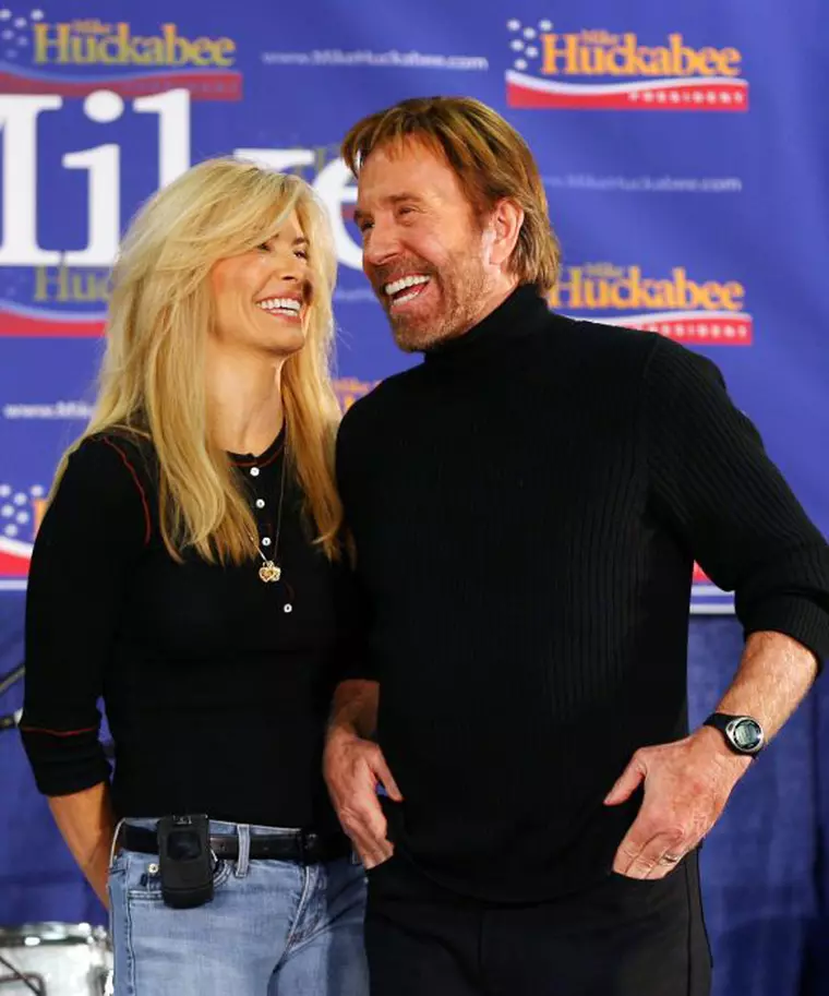 Cum arată soția lui Chuck Norris, femeia care i-a dăruit doi copii