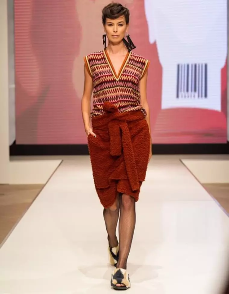 Noul val de designeri din moda românească