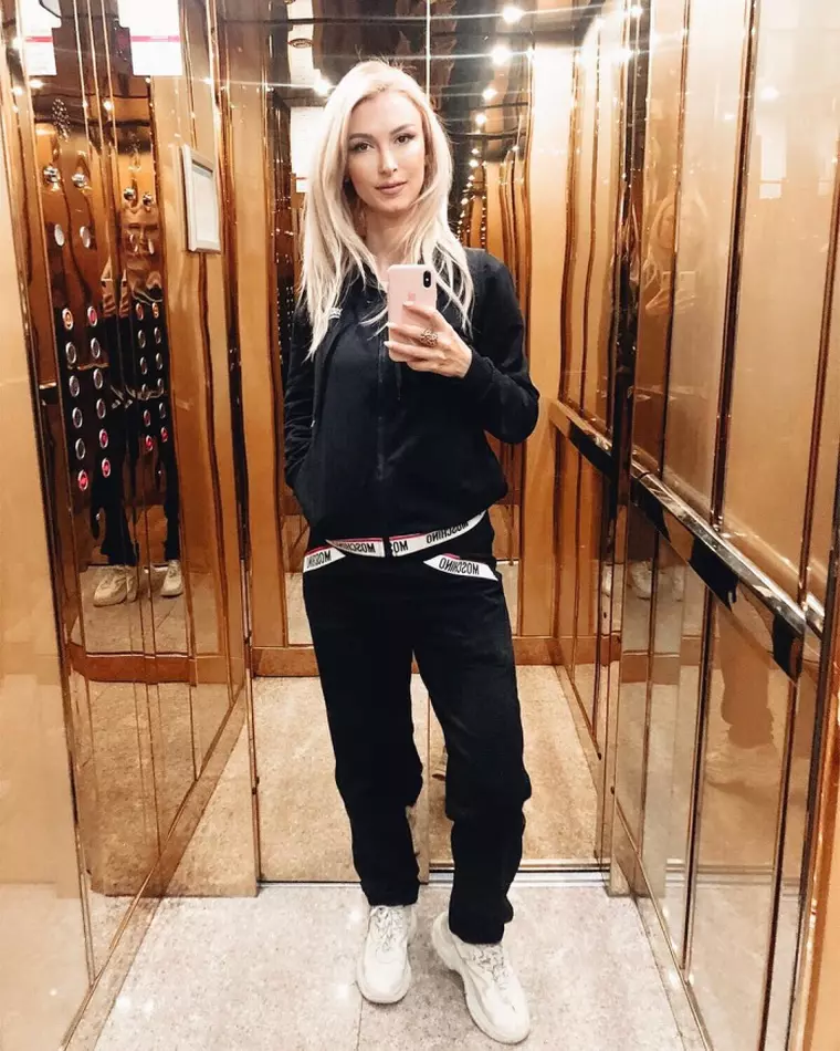 Andreea Bălan a făcut public biletul de externare din spital: "Aici scrie negru pe alb ce s-a întâmplat"