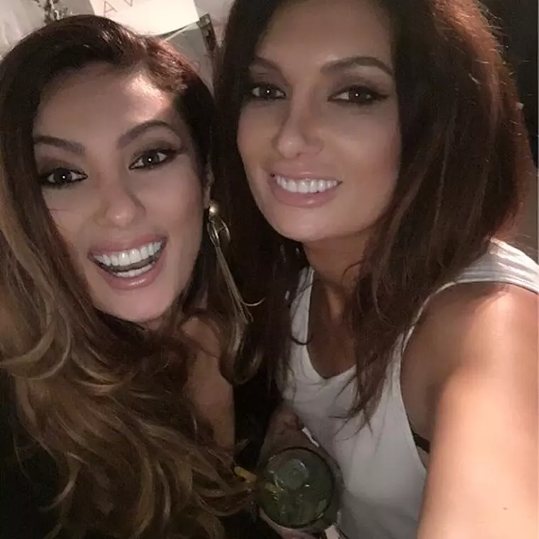 Sora Claudiei Pavel a fost abuzată fizic de fostul iubit