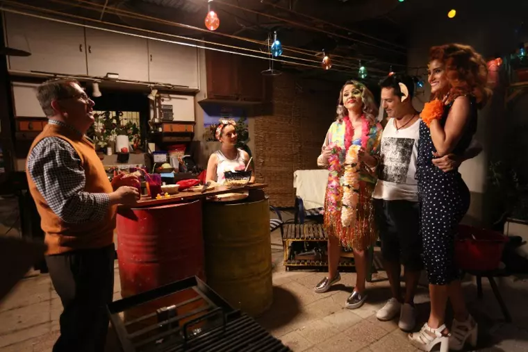 liber ca pasarea cerului actori