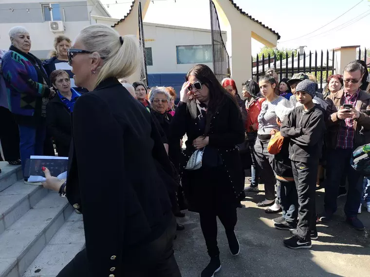 Imagini de la înmormântarea lui Răzvan Ciobanu