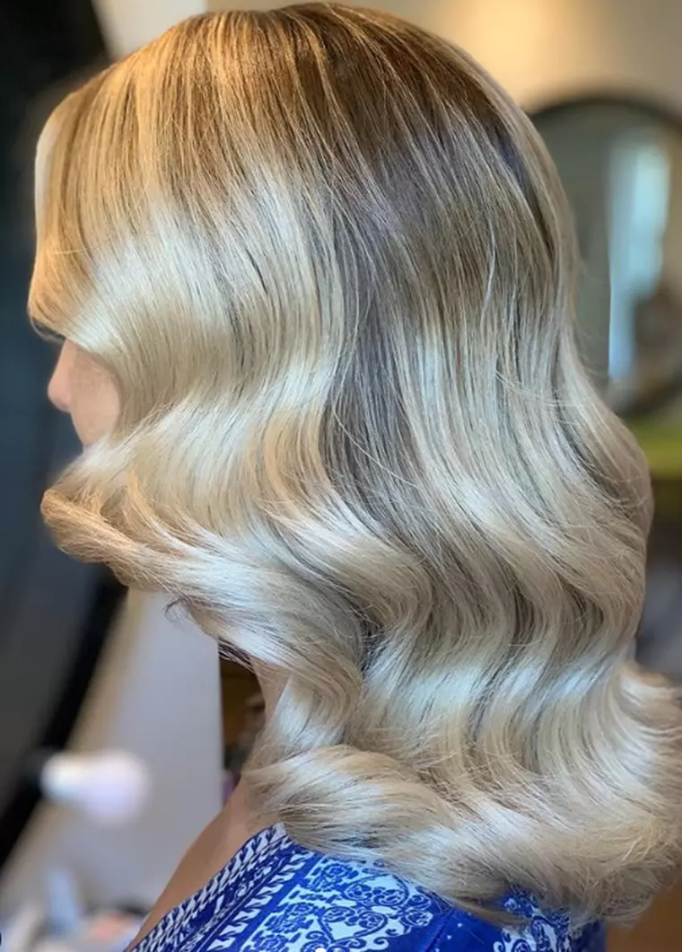 Adela Popescu, schimbare de look. Cum arată acum