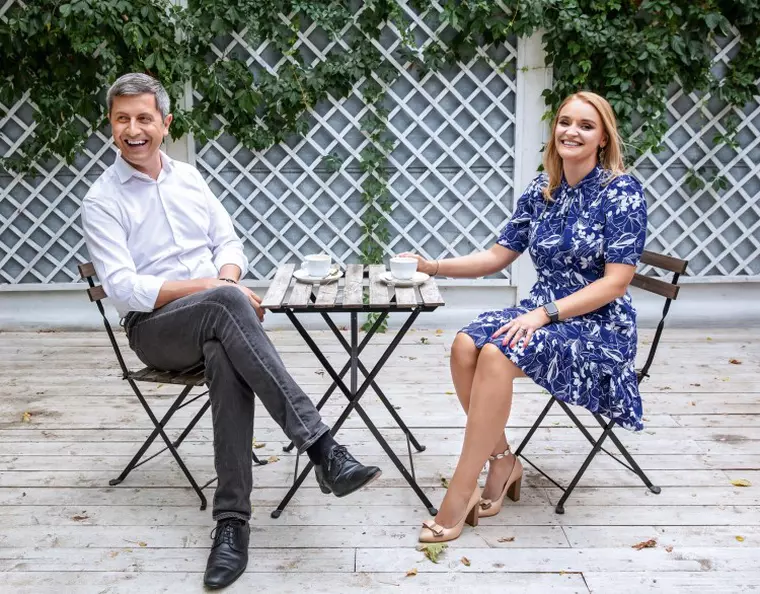 Olguta si Dan Barna