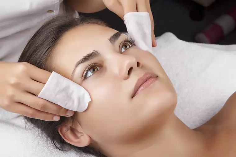 (P) 3 măști cosmetice care nu ar trebui să lipsească din ritualul tău de îngrijire zilnic