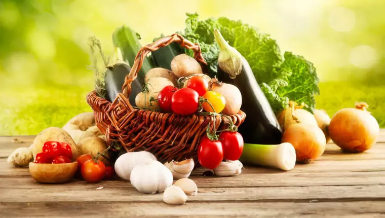 Alimente care nu se țin la frigider. Inclusiv legume și fructe