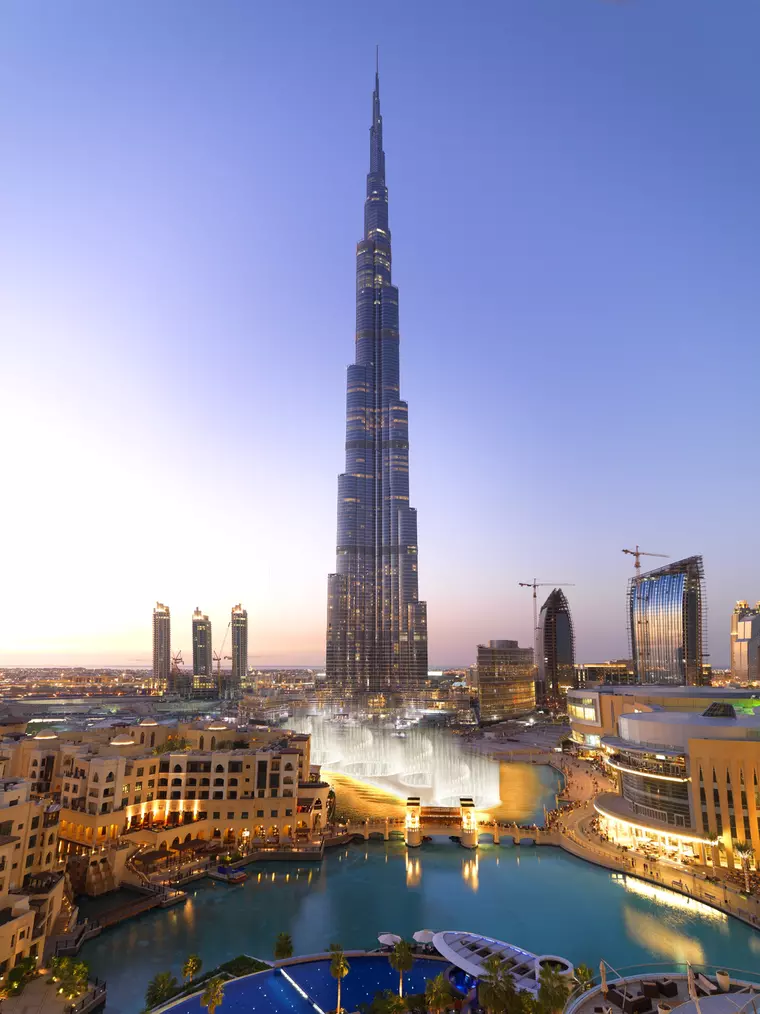 (P) Dubai vă așteaptă!