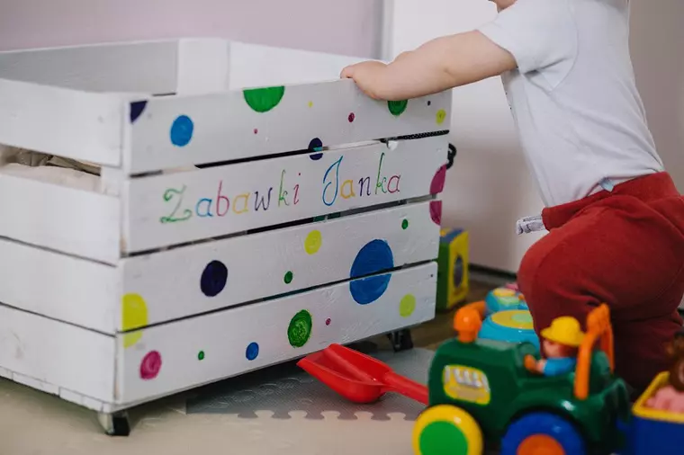 (P) Cadouri potrivite pentru copii: jucării educative, din pluș, din lemn și Montessori
