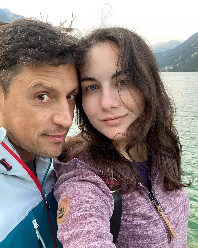 daniel pavel si marina