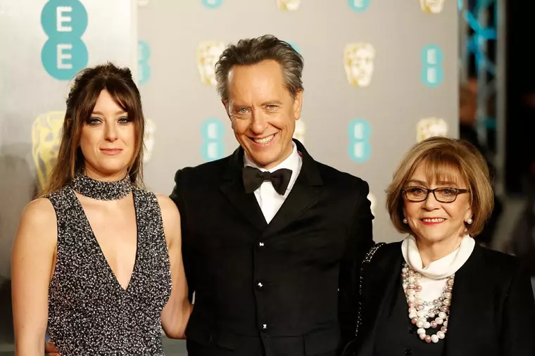 A murit soția actorului Richard E. Grant. Ce mesaj a transmis acesta