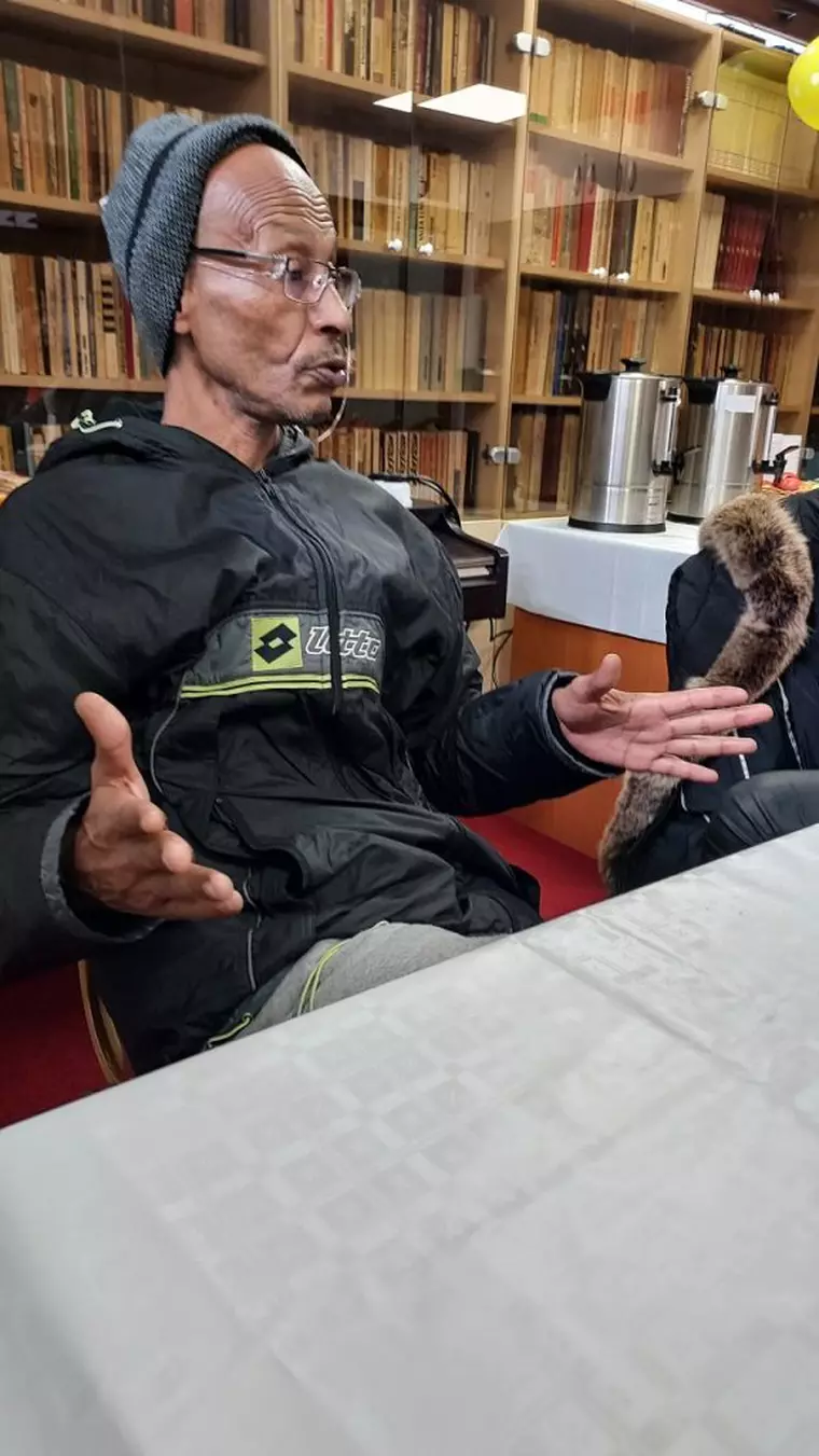 Alături de copiii din Ucraina. Amar, refugiat din calea războiului: ”Copiii mei și-au văzut prietenii uciși, la doi pași ei, de bombele rusești. Atunci am decis să fugim, să ne salvăm de la moarte”