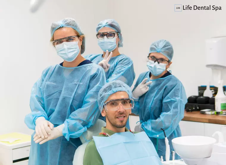 Urgențele dentare ale refugiaților din Ucraina pot fi tratate gratuit la Life Dental Spa