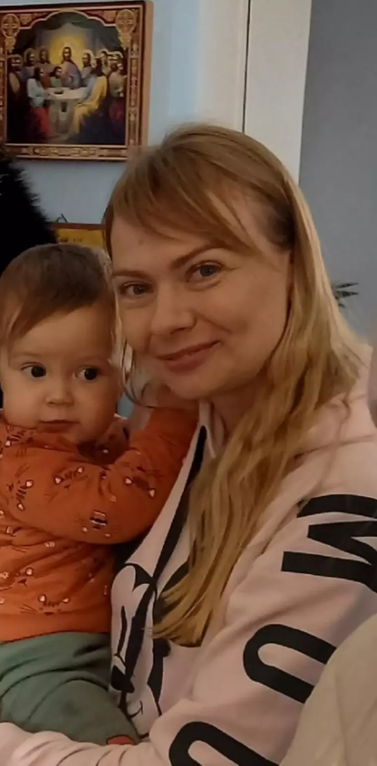 Alături de copiii din Ucraina. Mame care fug micuții lor din calea morții, ”Am mers 20 de kilometri prin pădure, cu fetița de mână. Ne doream doar să ajungem vii la graniță”