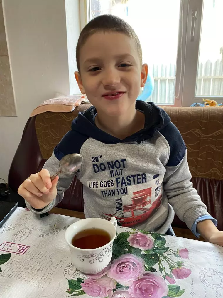 Alături de copiii din Ucraina. Mame care fug micuții lor din calea morții, ”Am mers 20 de kilometri prin pădure, cu fetița de mână. Ne doream doar să ajungem vii la graniță”