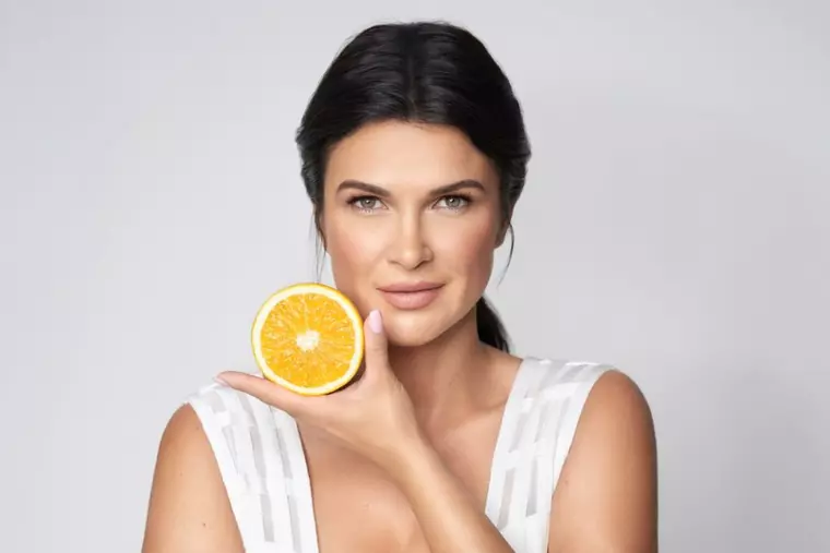 AVON lansează Anew Vitamin C Daily Defence Moisturiser, cu o formulă optimă ce conține Vitamina C și SPF 50 pentru protecția zilnică a pielii