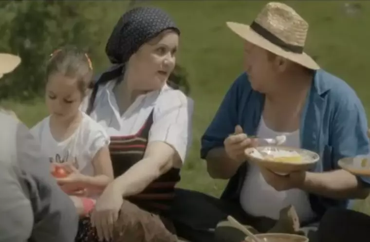 Actrița Natașa Raab, celebra Coana Chiva din reclamele la lactate, ținută la pat de o boală cruntă: "Nu sunt bine!"