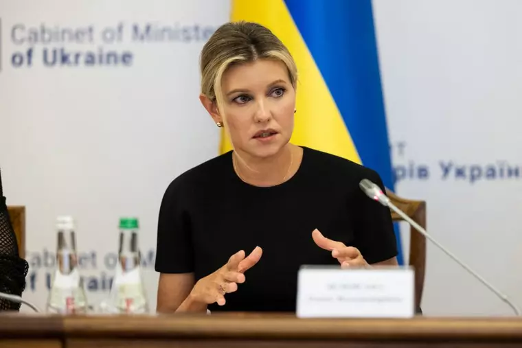 De când nu și-a mai văzut Volodimir Zelenski soția și copiii. Liderul ucrainean nu mai locuiește cu familia