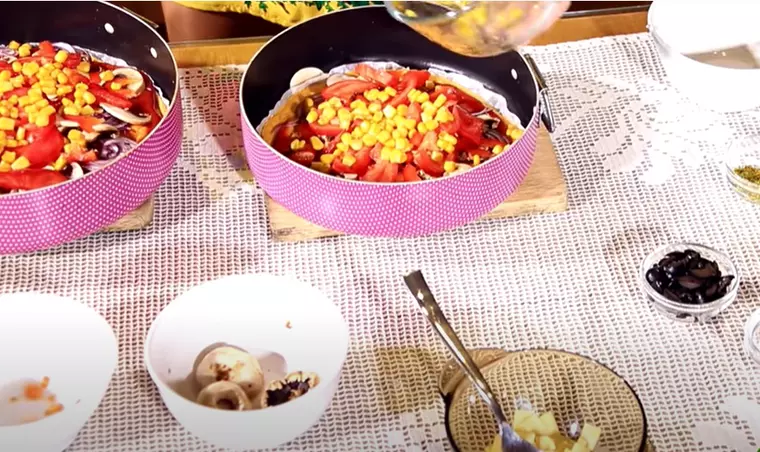 Pizza de post, după rețeta Paulei Seling. Secretul artistei pentru unui blat vegetal foarte crocant