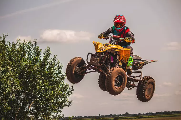 Cauciucurile ATV de calitate superioară, un rol decisiv în evitarea accidentelor
