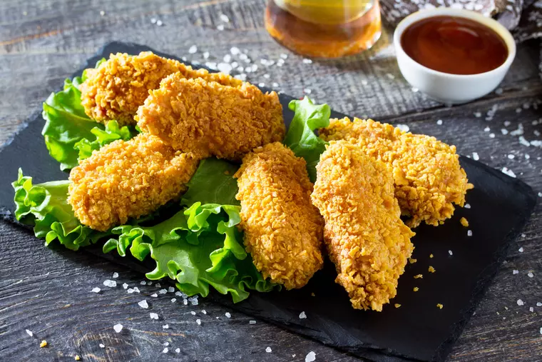 Cum să pregătești acasă aripioare ca la KFC! Cele mai bune trucuri