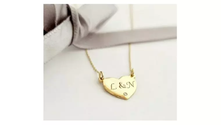 Bijuteriile personalizate - Cadoul perfect pentru cei dragi 