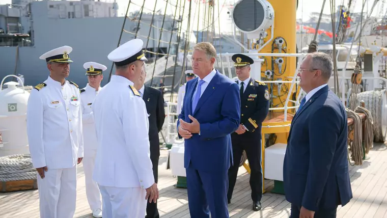 Klaus Iohannis, fără Carmen Iohannis la Ziua Marinei. De ce soția președintelui nu participă niciodată la festivitățile de 15 august