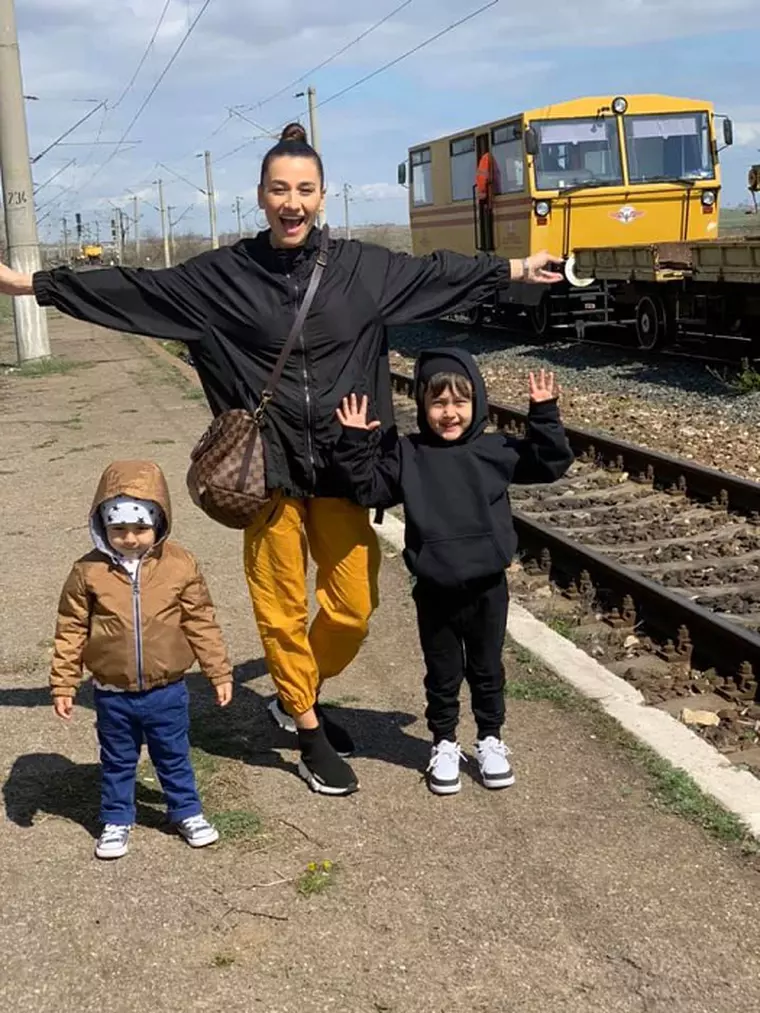 Claudia Pătrășcanu și Gabi Bădălău au divorțat. Ce s-a stabilit despre custodia copiilor