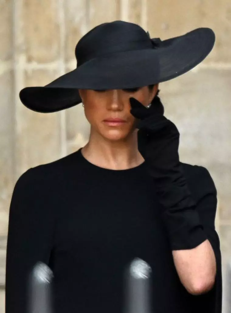 Cum a reacționat prințul Harry la moartea reginei. Meghan Markle face dezvăluiri