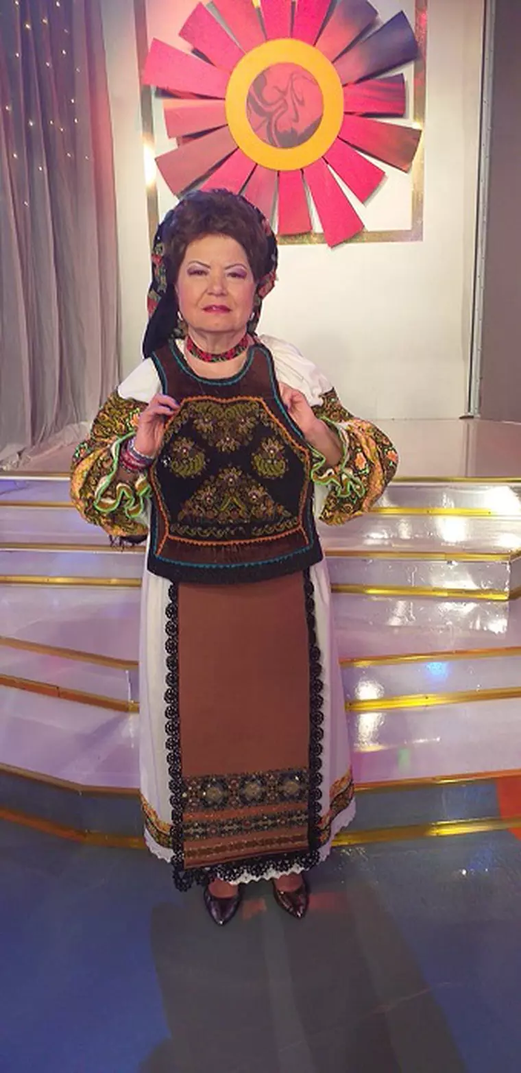 Saveta Bogdan iubește din nou la 76 de ani. 