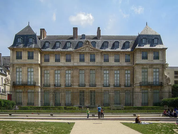 Ce să vizitezi în Paris! Cele mai interesante atracții turistice